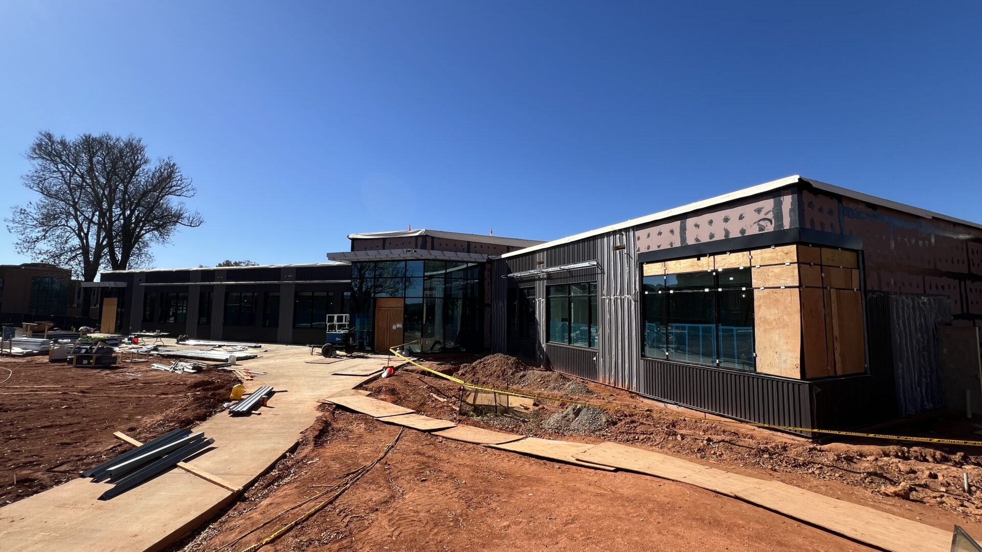 Longfellow Life Sciences Building Courtyard